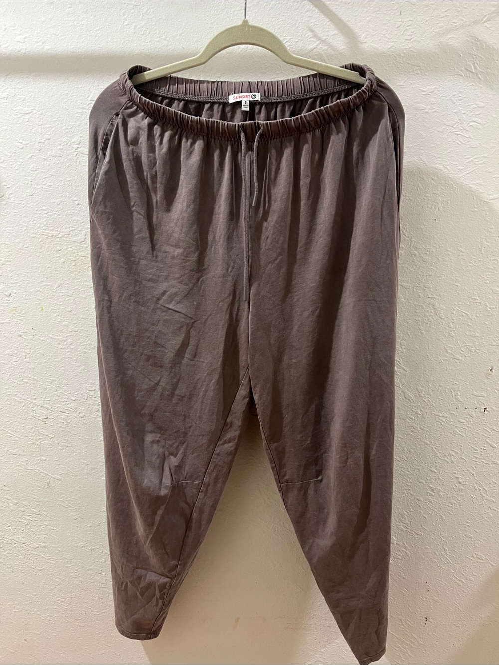 Sundry Brown Elastic Waist pants